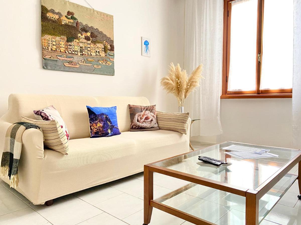 Ca Del Mare - Free Parking Apartment La Spezia